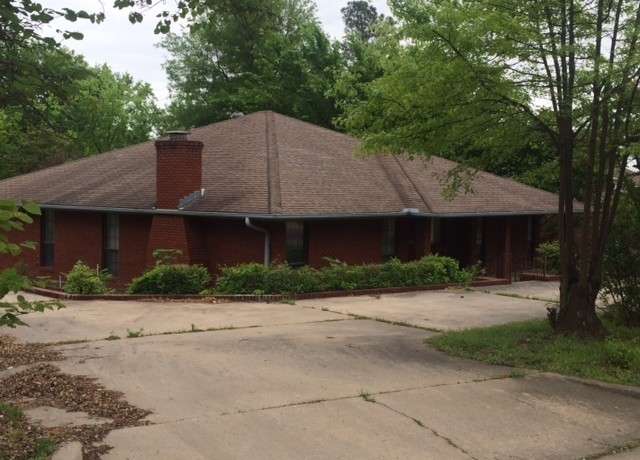 910 Nelson Dr