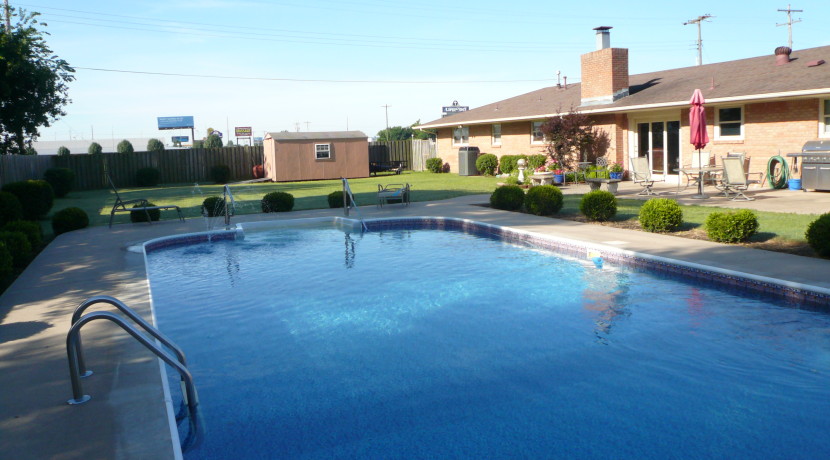 Pool 1