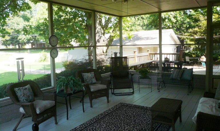 Screened Porch 1