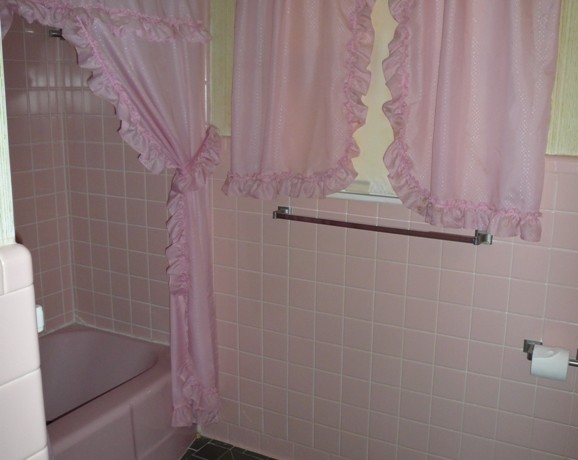 Hall Bath 1