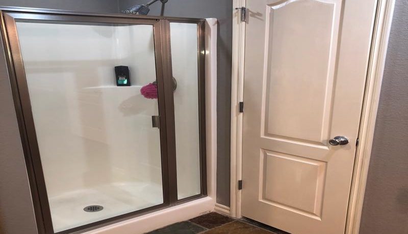 Master Bath 4