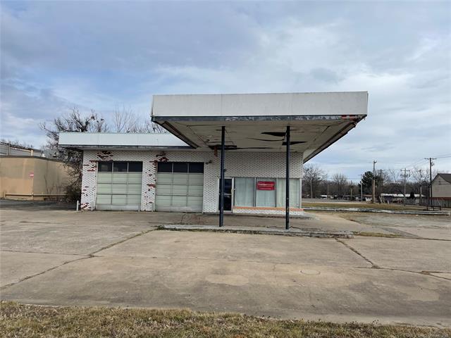 806 S 32nd St, Muskogee, OK 74401