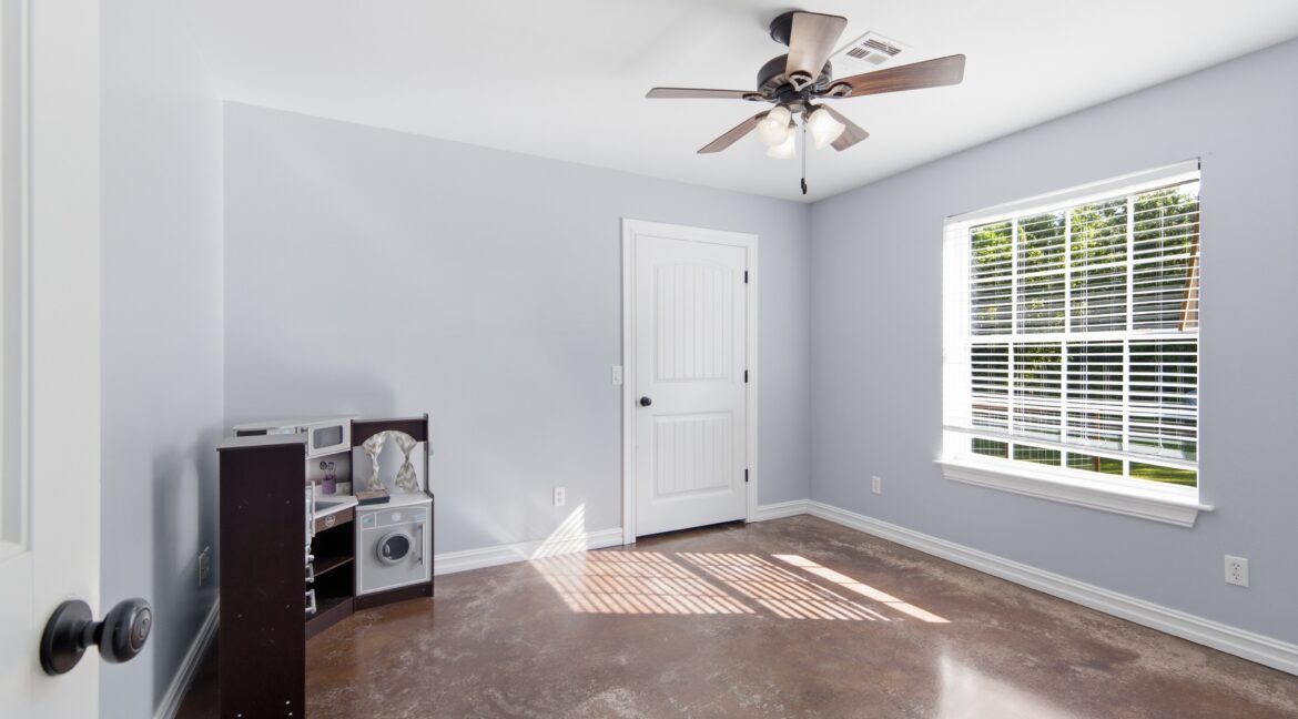 17-233-E-113th-St-180
